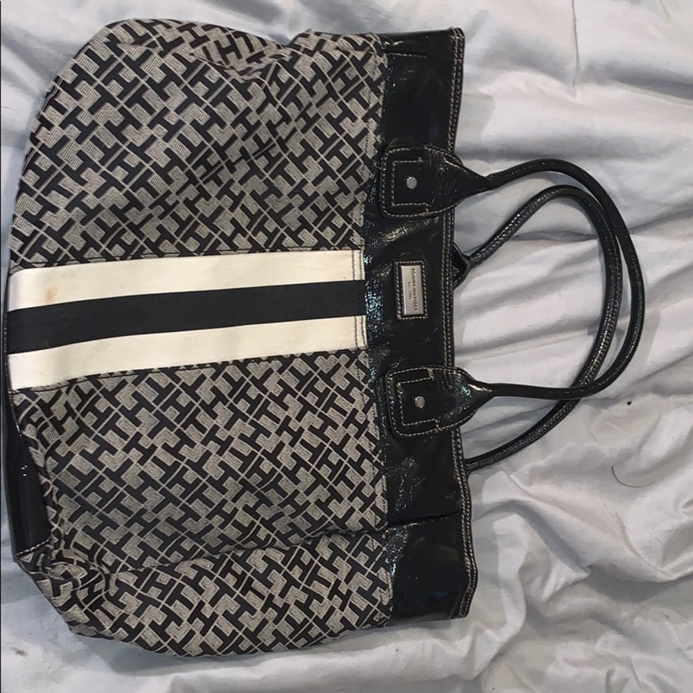 tommy hilfiger purse